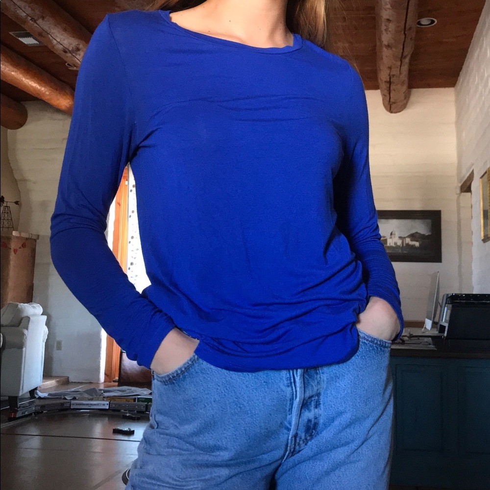royal blue tee